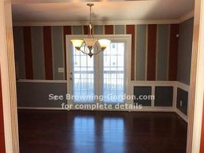 2nd image of 728 Pin Oak Dr