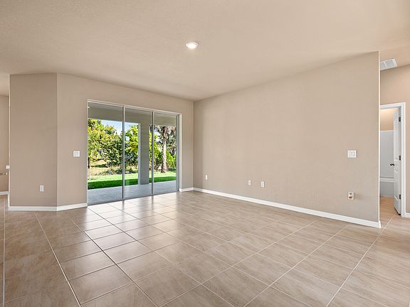 3rd image of 1513 NE 35th Ter