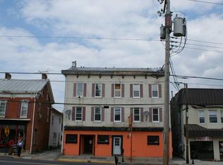 36 S Queen St, Littlestown, PA 17340