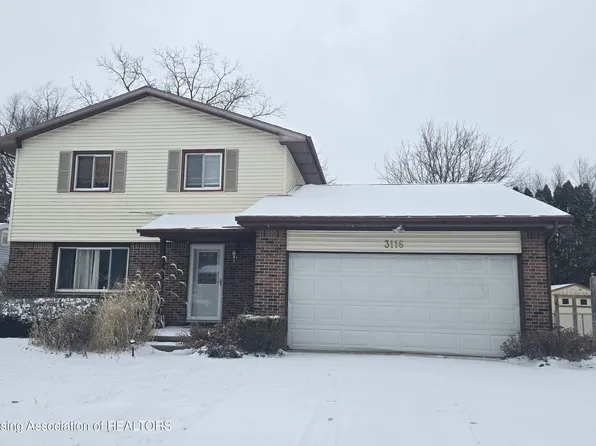3116 Colchester Rd, Lansing, MI 48906