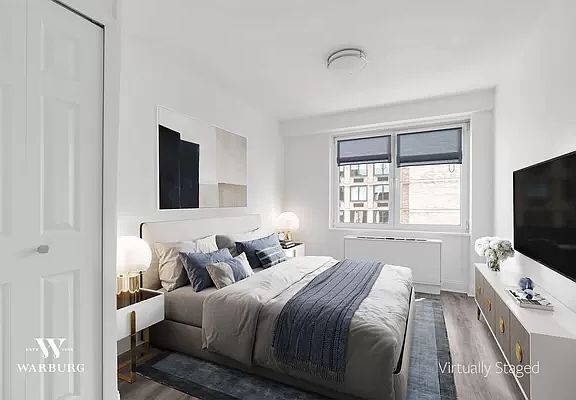5th image of 1065 Park Ave APT 16D