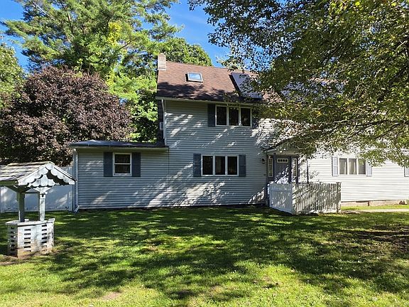 2nd image of 704 Belchertown Rd