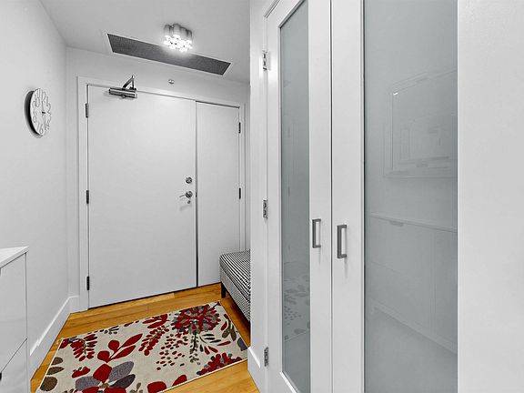 2nd image of 1483 Homer St #2006