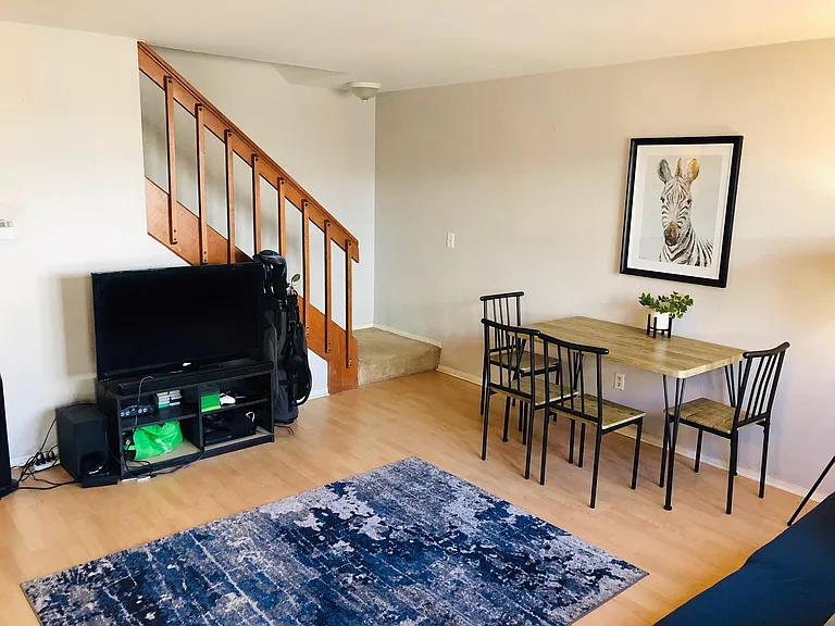 670 Winona Ct #26 — Photo 7
