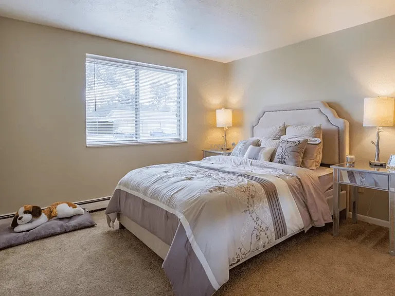 Columbus Park Apartments — Photo 6
