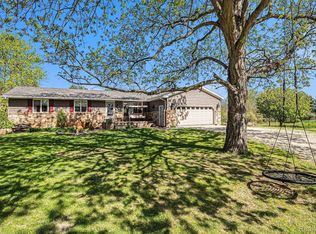 4172 Skinner Lake Rd, Lapeer, MI 48446