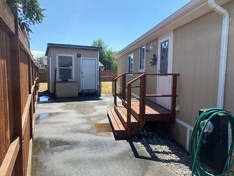 2nd image of 7541 Leeside Dr