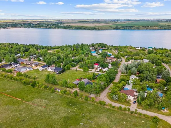 3 Poplar STREET, Grandview Beach, SK S0G 1C0