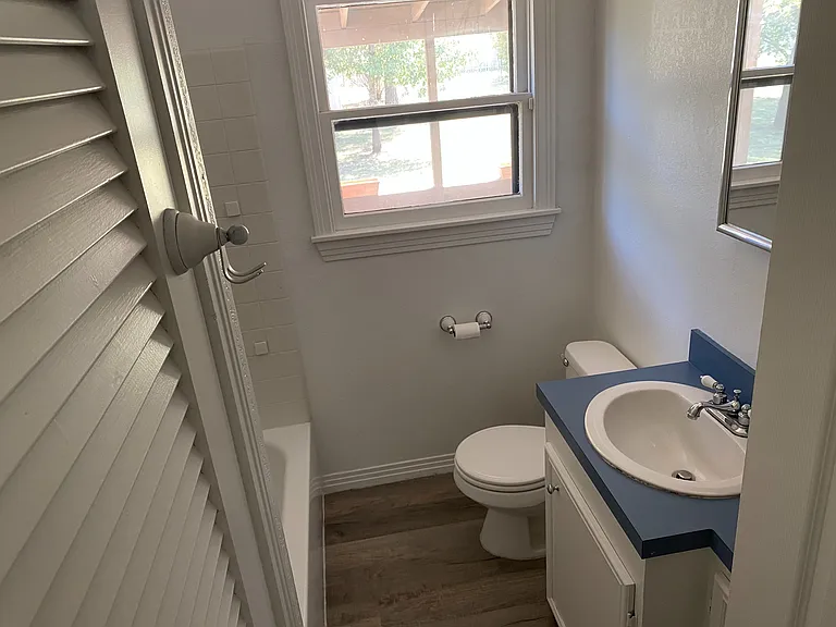 2371 Moore St — Photo 1
