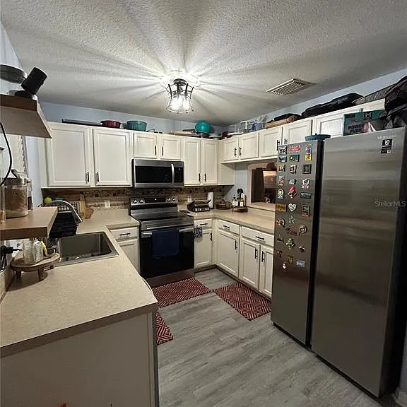 10916 Keys Gate Dr — Photo 3