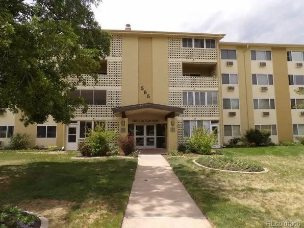 585 S Alton Way #10C, Denver, CO 80247