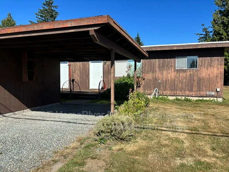 5084-5086 Labounty Dr #5086
