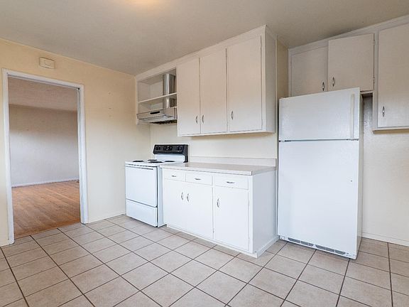 5th image of 42 - 44 Julian Avenue #2