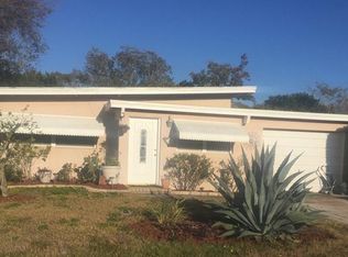 17535 1st St E, Redington Shores, FL 33708
