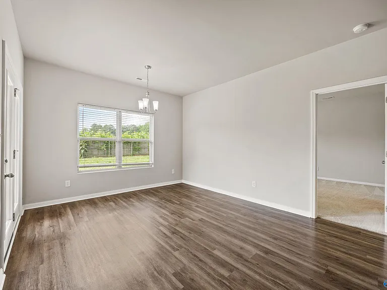 30000 Abbeywood Ln — Photo 13
