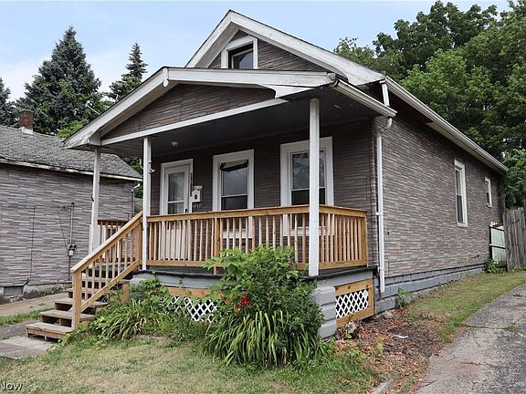 2nd image of 8827 Saint Catherine Ave