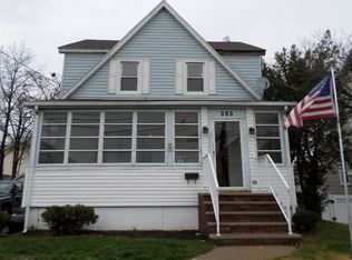 353 Sussex Rd, Wood Ridge, NJ 07075