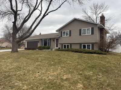 7501 W 100th St, Bloomington, MN, 55438