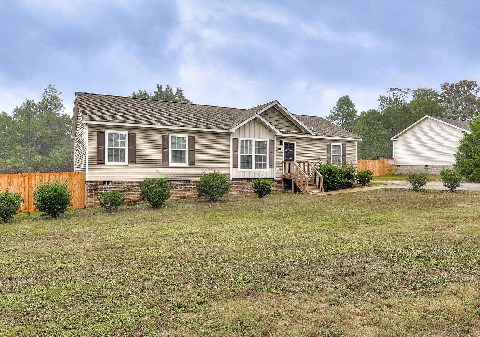 3 Bedroom 2 Bathroom Home in North Augusta — Photo 3