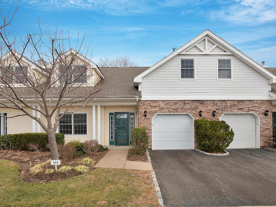 1st image of 161 Pond View Dr