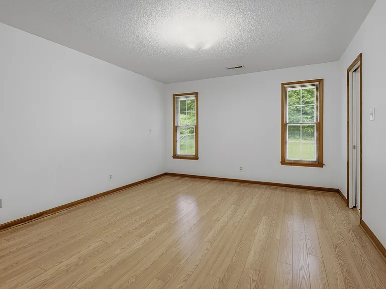 9010 Cannstatt Dr SE — Photo 6