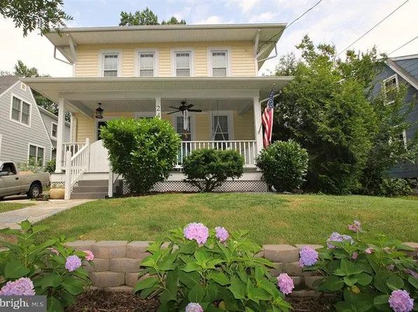 2415 Davis Ave, Alexandria, VA 22302