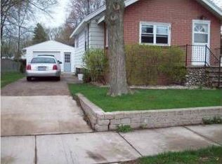 322 N Ottawa St, Zeeland, MI 49464
