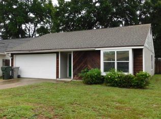 8390 Harbour Square Dr, Pensacola, FL 32514