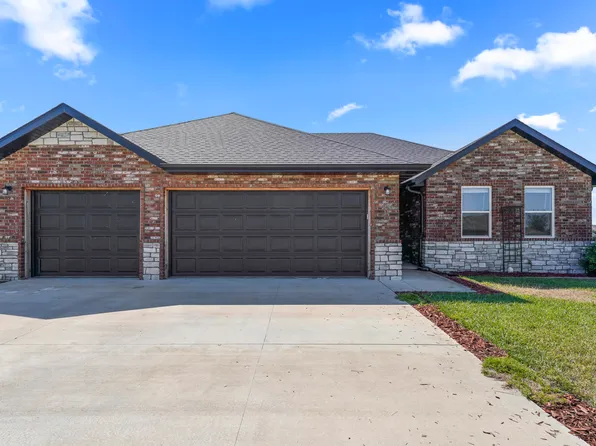 484 Little Avenue, Clever, MO 65631