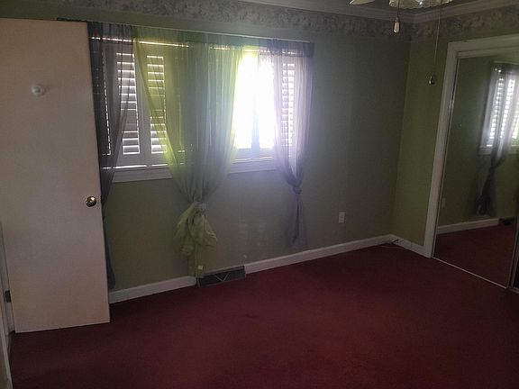 5th image of 916 Benvenue Rd