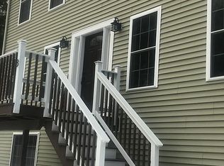 3 Canterbury Ln, Windham, ME 04062