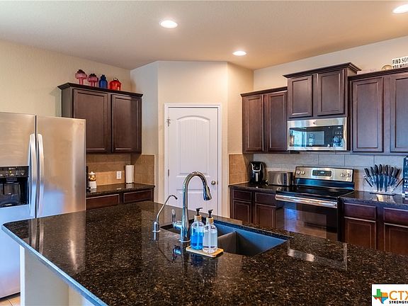 3rd image of 734 Cornflower Ct
