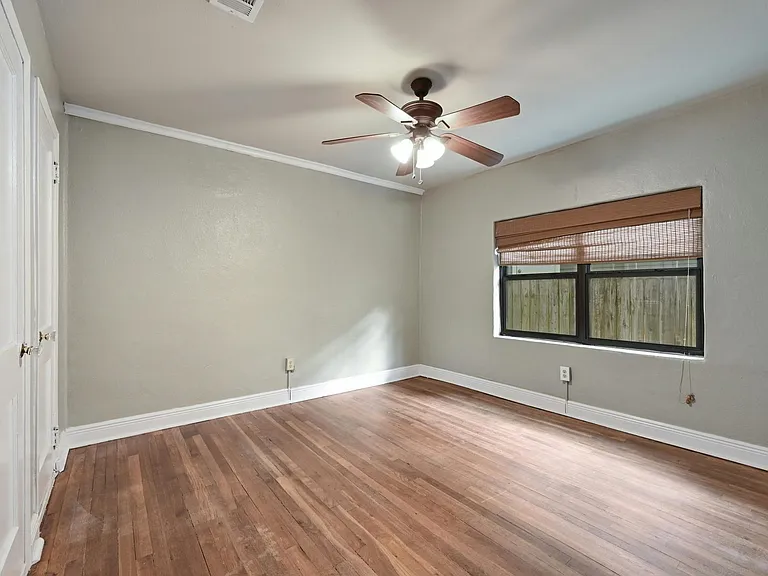 2829 San Gabriel St — Photo 29