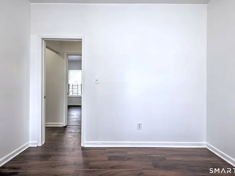 483 Ferry St #1 — Photo 24