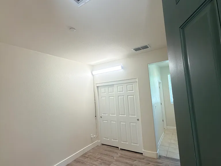 1547 S Oliveira Dr #2 — Photo 8