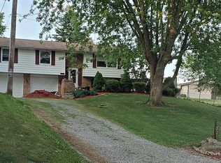 321 Knollview Dr, Pittsburgh, PA 15239