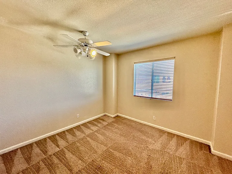 2675 Merganser Ct — Photo 8