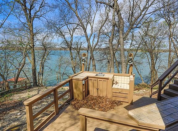 4th image of 259 Shoreline Dr