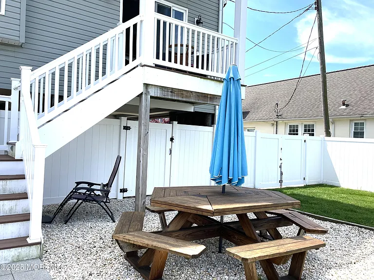 303 Central Ave — Photo 17
