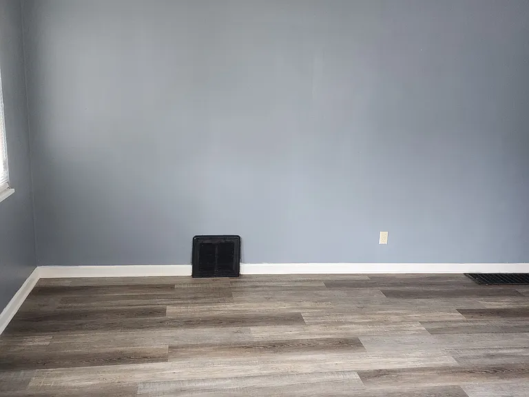 400 S Napoleon Ave — Photo 10