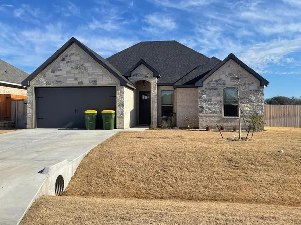 3333 Windcrest Dr, Granbury, TX 76049