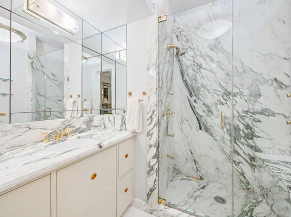 929 Park Avenue image 10 of 10