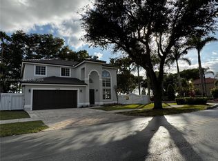 16478 SW 103rd Ln, Miami, FL 33196