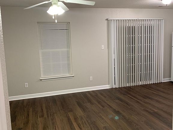 3rd image of 4153 B Brook Creek Ln