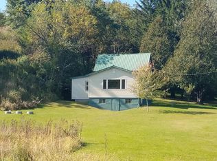 S3819 Plum Run Rd, La Farge, WI 54639
