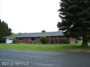 3403 Emma Ln, Yakima, WA 98903