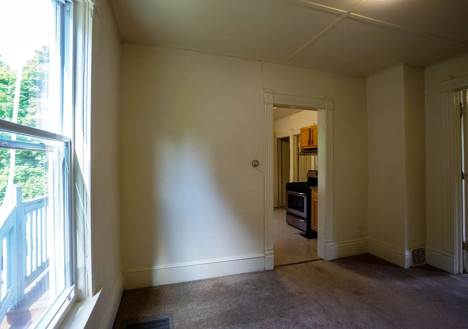 418 Cherry St — Photo 4