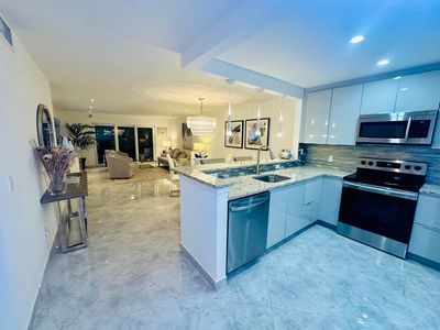 8450 Casa Del Lago #C, Boca Raton, FL, 33433