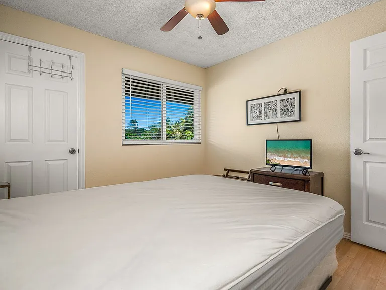 140 Uwapo Rd #38-204 — Photo 27