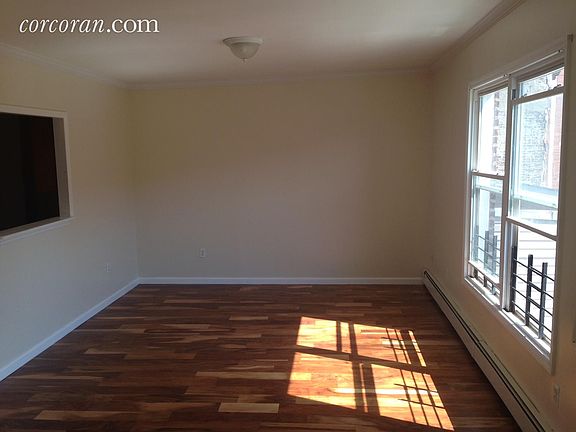 3rd image of 355 Clifton Pl #2